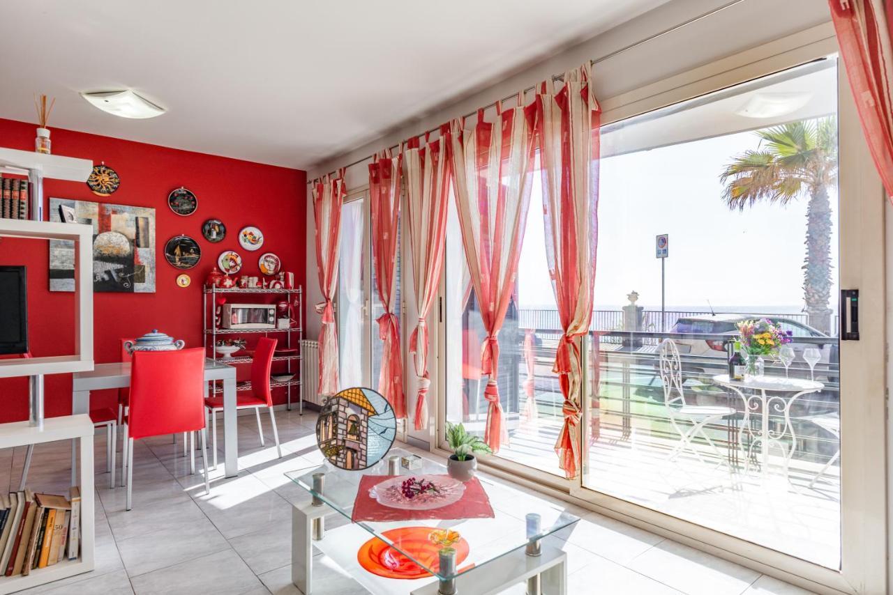 Castello Normanno Modern Sea View Apartment Aci Castello Esterno foto